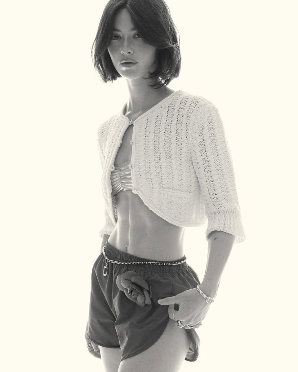 Lily ⋆˚꩜｡ tweet media