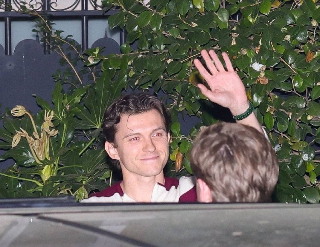 Tom Holland LATAM tweet media