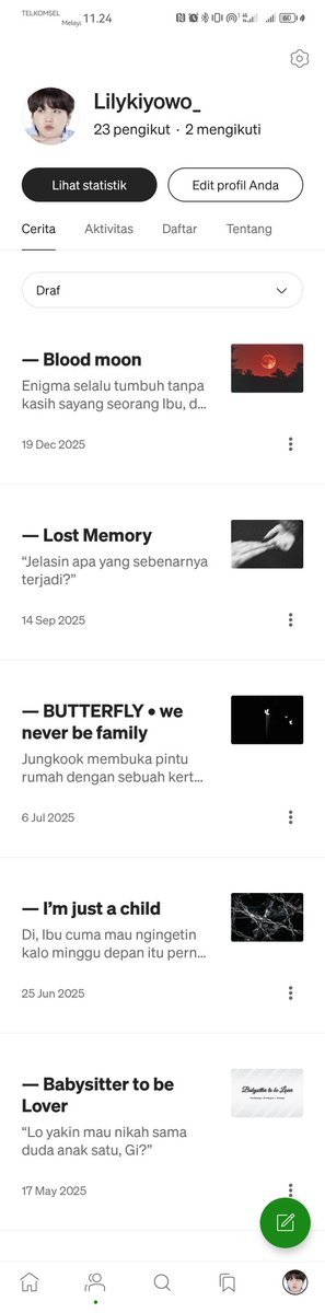 Lilykiyowo_'s tweet photo. Nulis pake AI mana ngerti yang namanya writer block, draf sebanyak ini dari berbagai au dan ide baru tapi gak kelar. Mampus aja gue nih 😵‍💫 https://t.co/AlSUFaG3ue