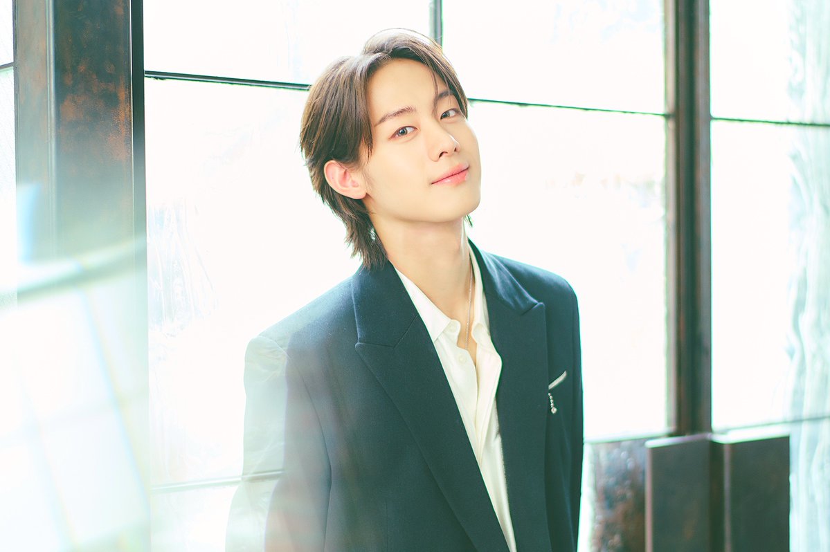 オトトイ tweet media