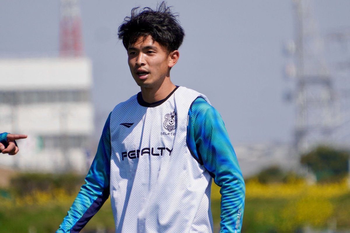 bellmare_staff's tweet photo. 横浜FC戦に向けて、集中したトレーニング⚽

一つひとつの積み重ねを、勝利へ。

#bellmare https://t.co/uqvYCOxa7r