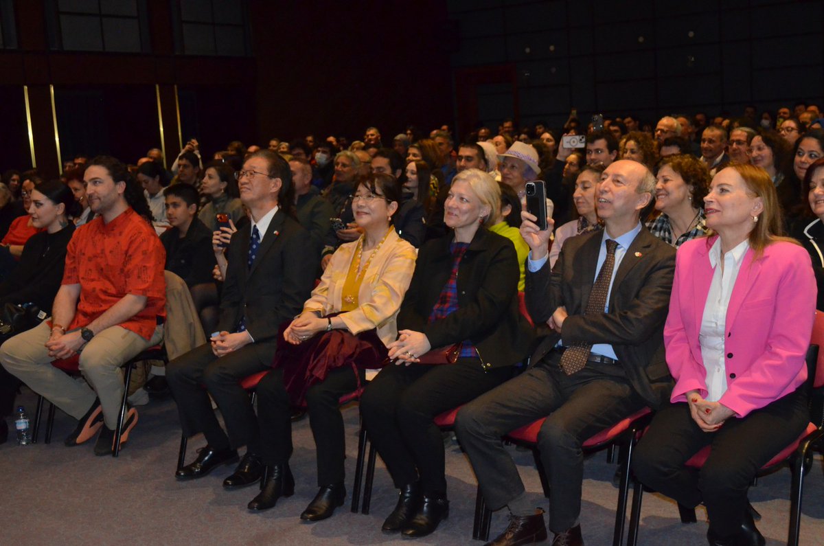 Diplomatic Observer tweet media