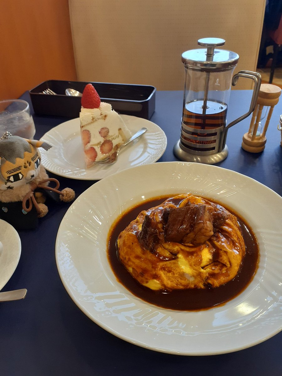 ういか 👹入城36回 ゴカム9回 tweet media