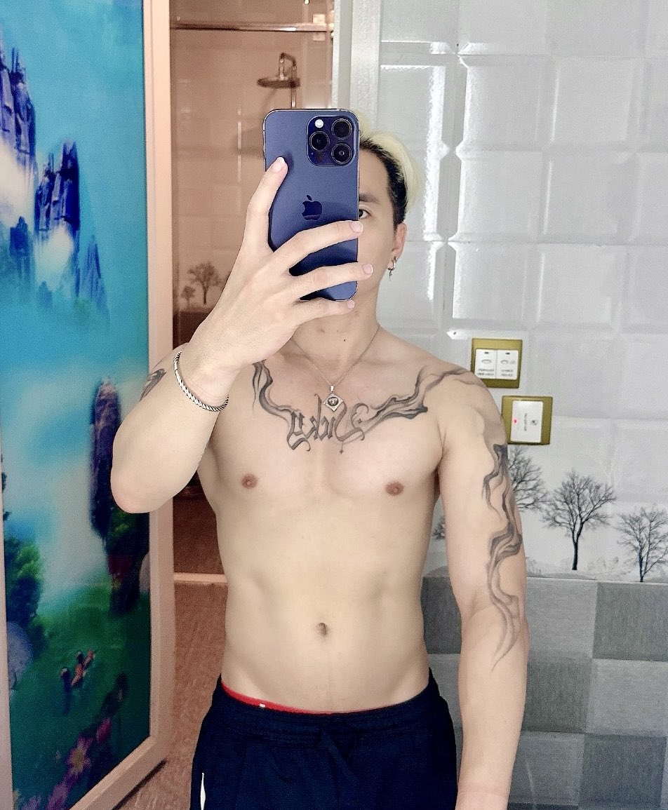 Vương Waxing - Thailand 11-16April tweet media