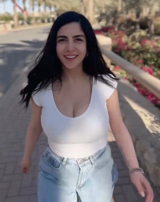 lolyy😘😘😘💔💋 tweet media