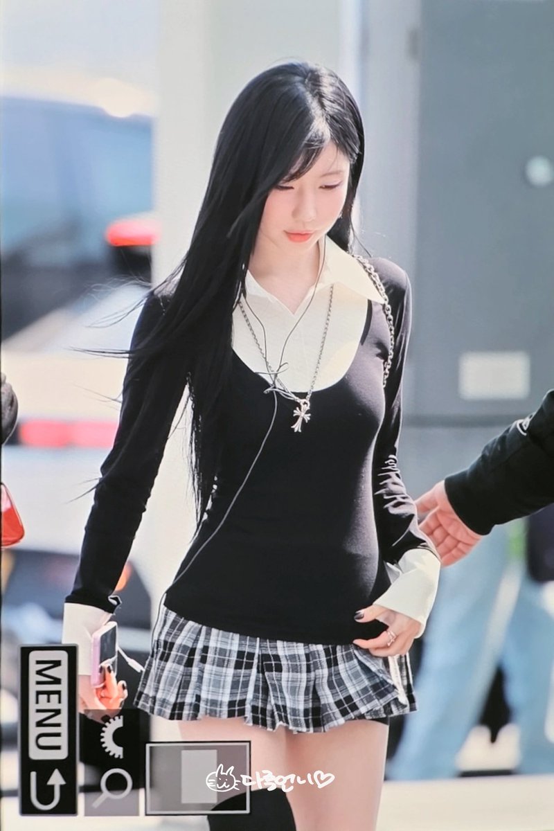 다즐 🐰🎀🖤 tweet media