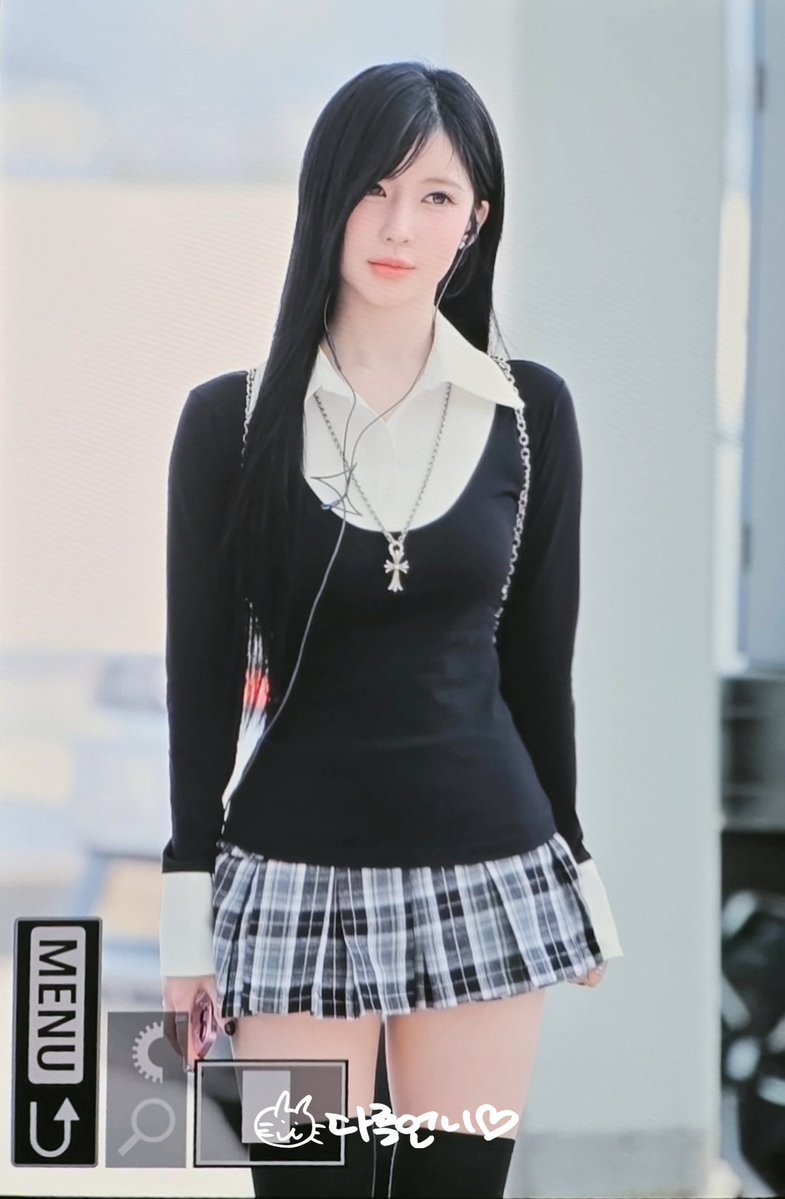 다즐 🐰🎀🖤 tweet media