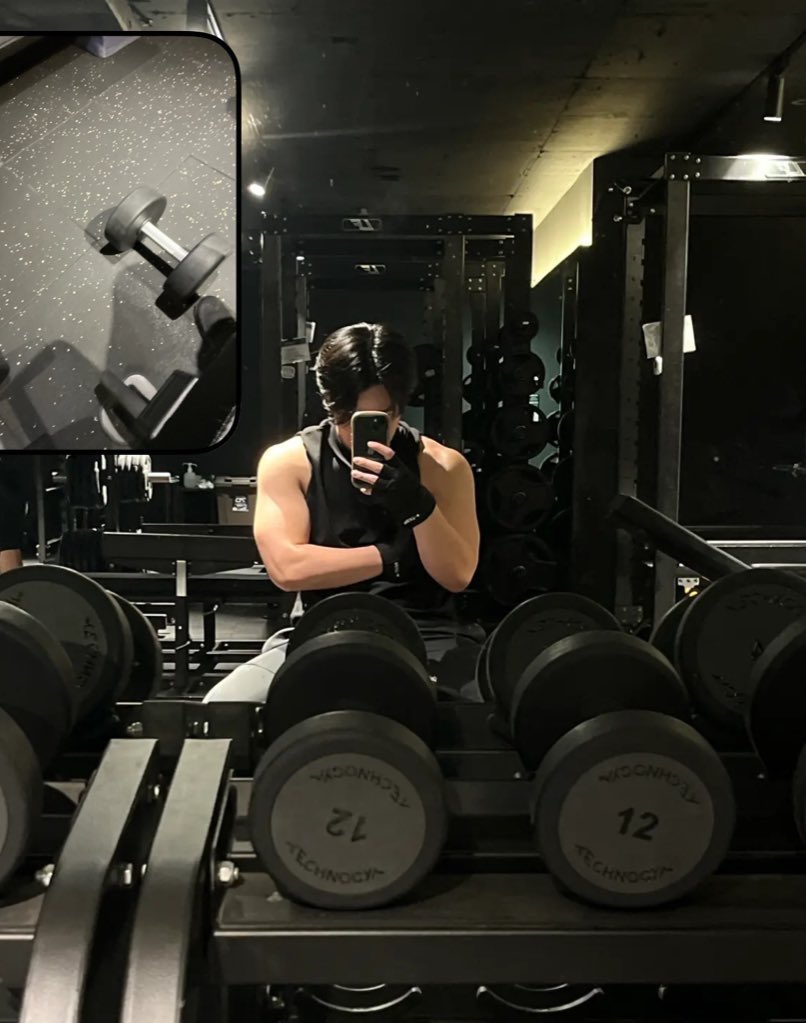 某しょうた( 21 ) tweet media