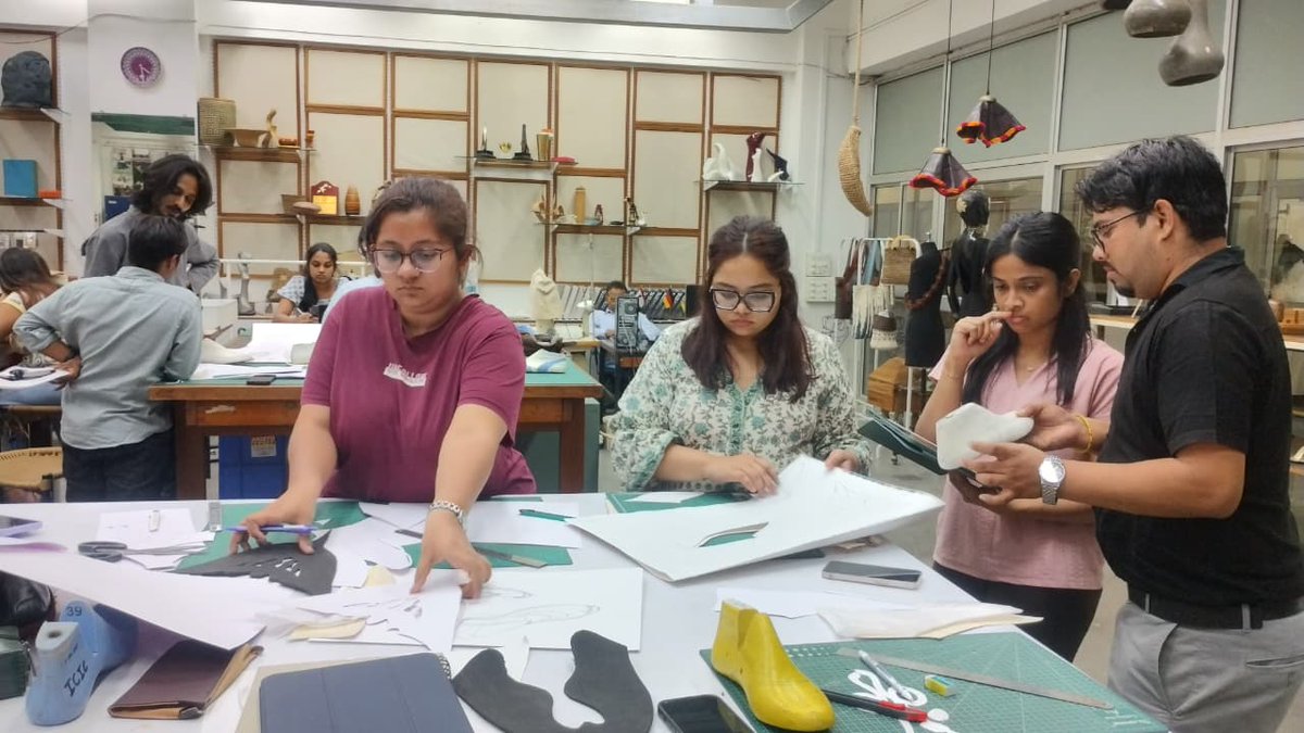 CSIR-CLRI tweet media