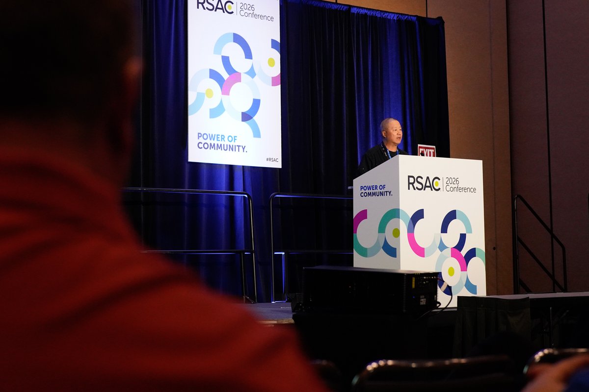 Huntress tweet media