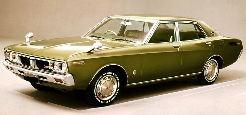 ブロアムVIPターボ@名神吹田 tweet media