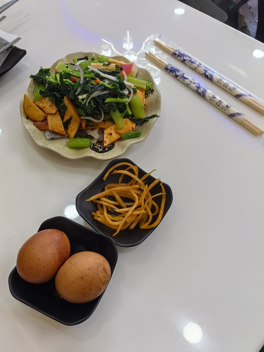 Полина Лежнева tweet media