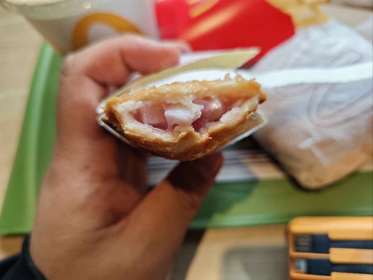 Zoeann bell tweet media