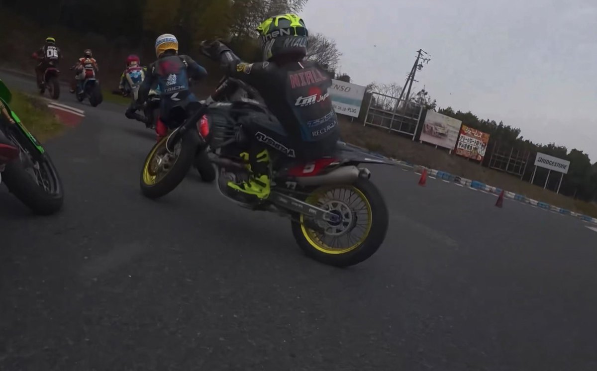 ニール TM Moto Japan tweet media