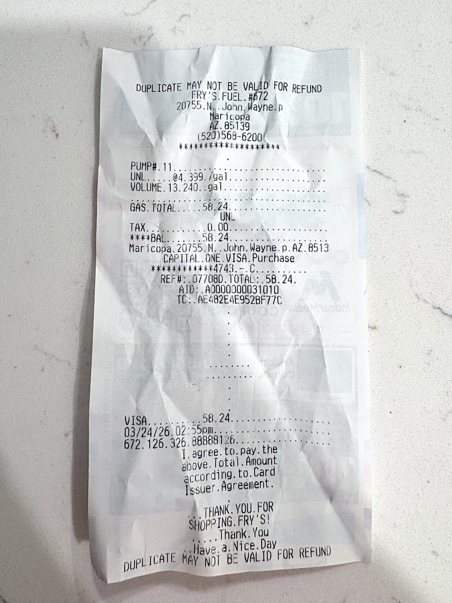 doe eyed brunette tweet media