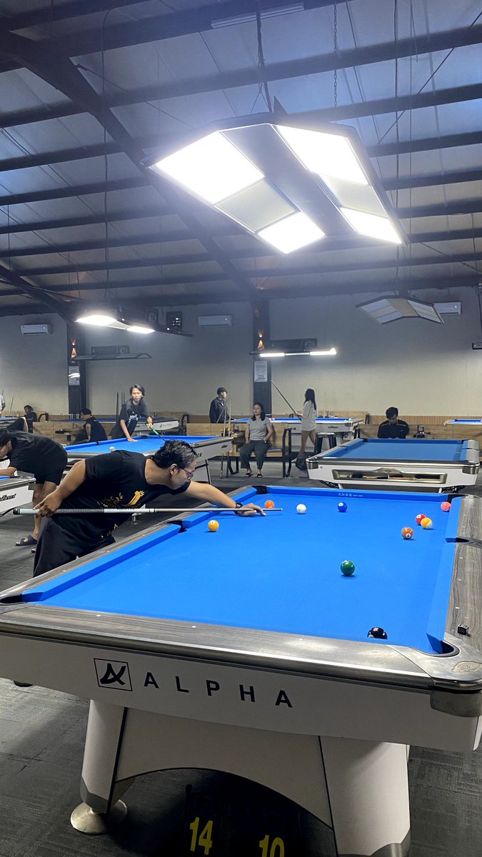 solotraveling tweet media