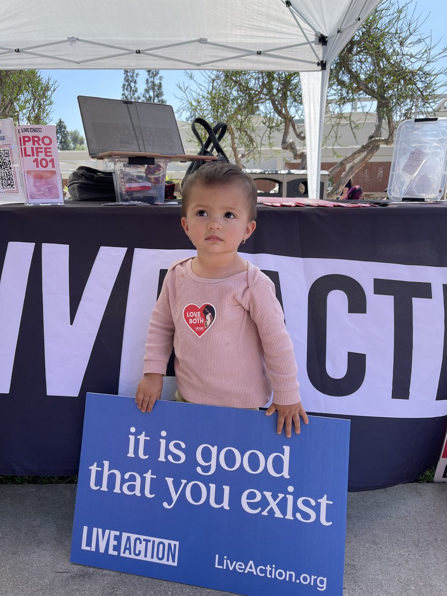 Such a successful day on campus advocating for the unborn 💖
 Our CSULB <a href="/tpusastudents/">TPUSA Students</a> teamed up again with <a href="/LiveAction/">Live Action</a> to spread awareness and share the message of choosing life 🙌🏼