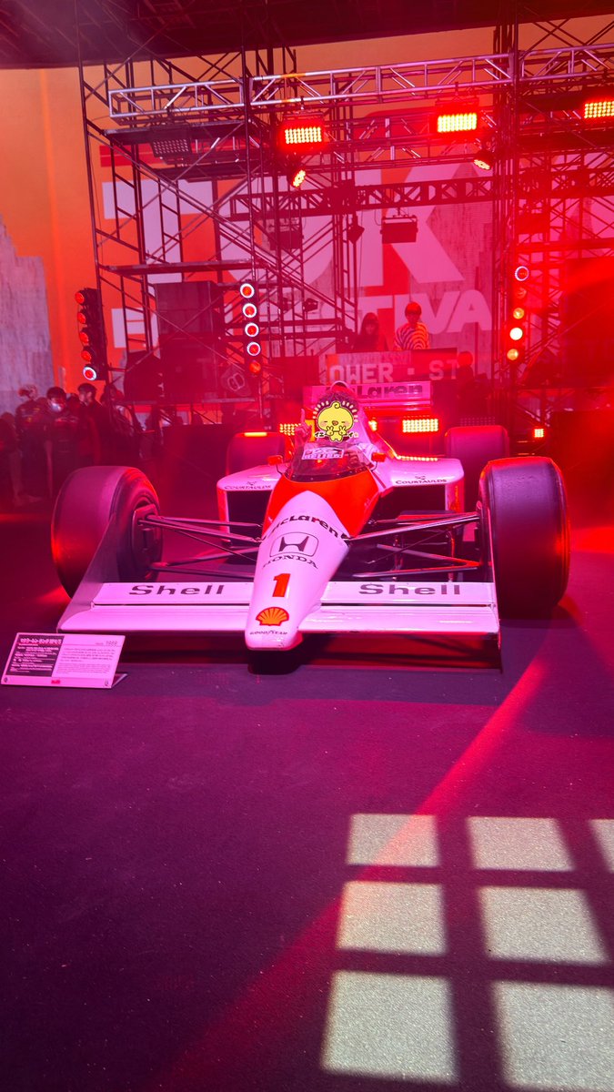 👑FLAT🏀🏎️🕺🏖️🎬 tweet media