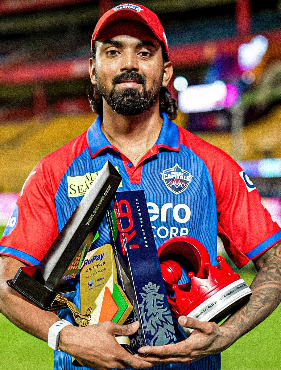 KLRlifeline's tweet photo. The King is back in his Kingdom !!👑
Bossman KL Rahul🤌🏻💙yyy https://t.co/JHuzrTOJJk