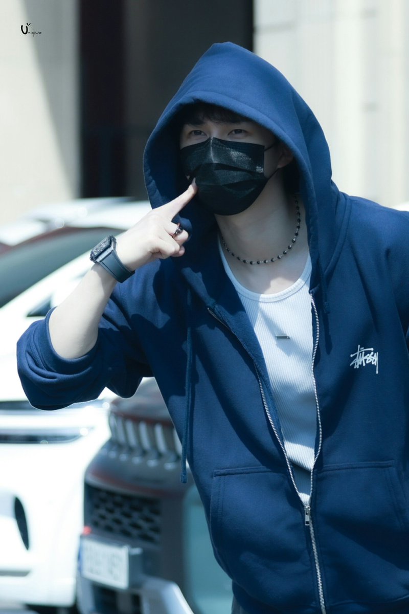 Unique_Ken tweet media