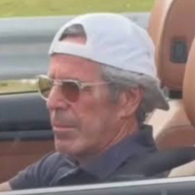 HipHopOutlettt's tweet image. Drake confirms ‘Palm Beach Pete’ will be the narrator throughout ‘ICEMAN’ 👀🚨