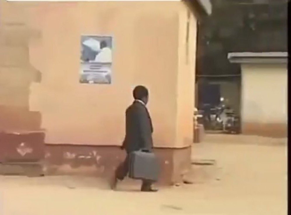 SIMPLE✍️ tweet media