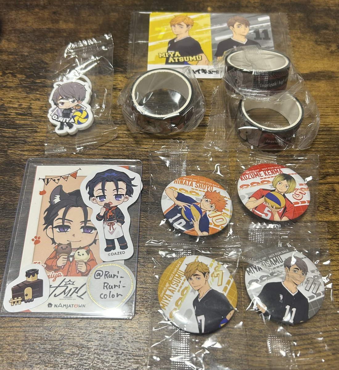 瑠璃色@グッズ縮小中 tweet media