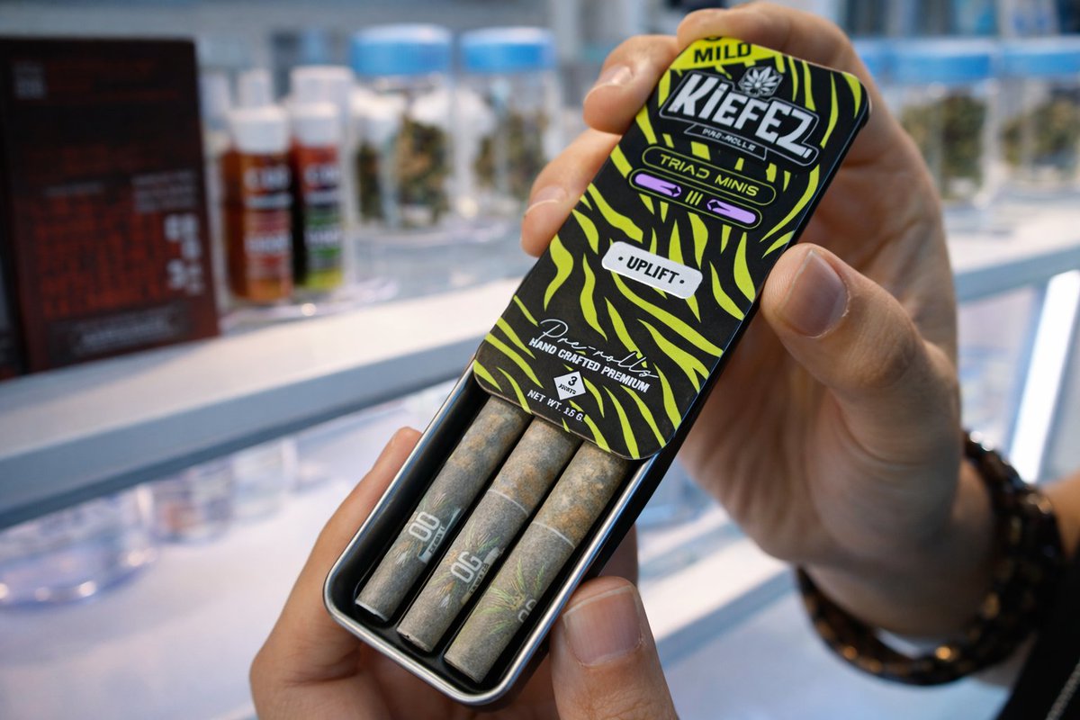 リーさん🇹🇭WEBライター tweet media