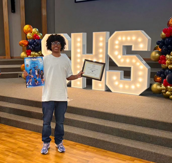 SouthmooreHoops's tweet image. The SaberCats basketball family shared a night that felt bigger than a celebration — it was a reminder of who we are. A group of young men who show up for each other, sacrifice for each other, &amp;amp; pour their whole hearts into this jOURney together. Proud of every one of them. #BIB