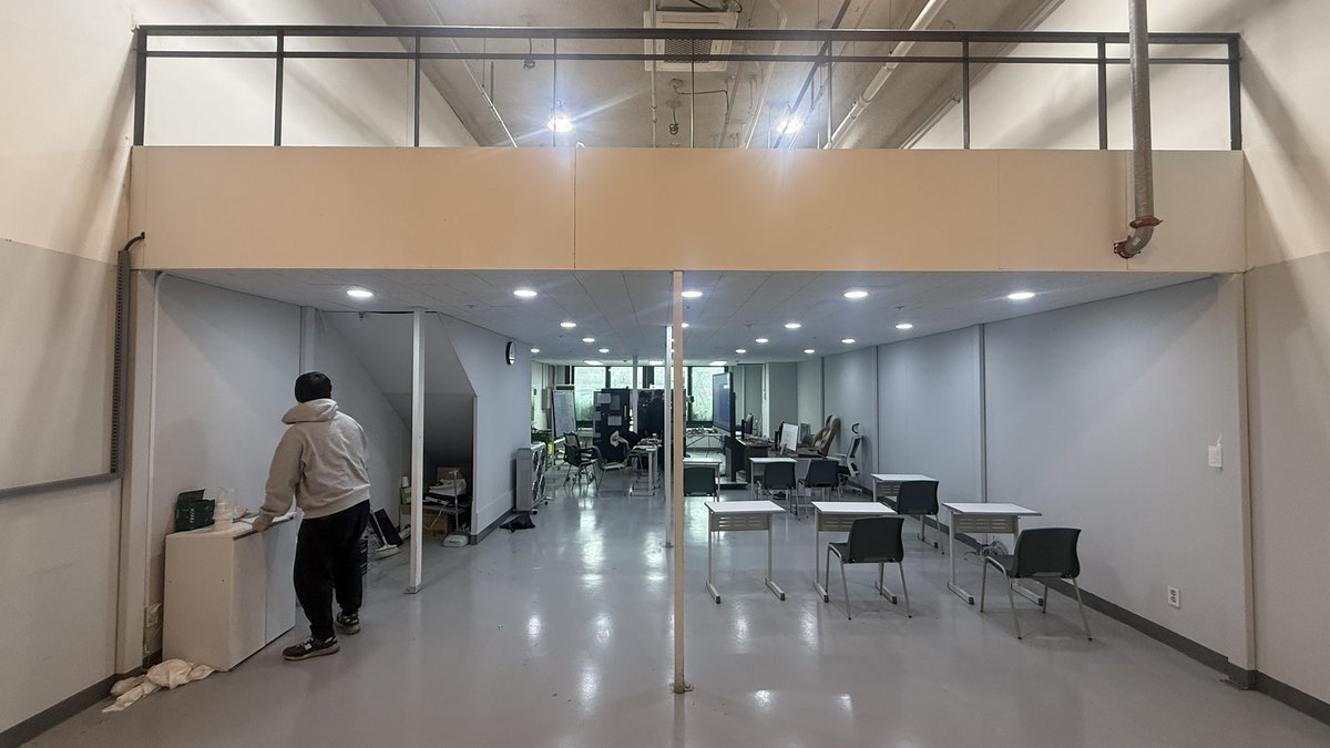 Fabulous_Park tweet media