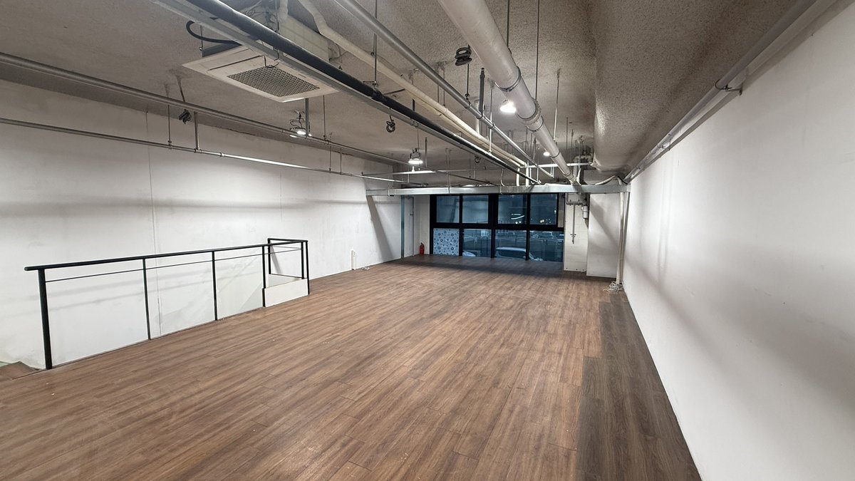 Fabulous_Park tweet media