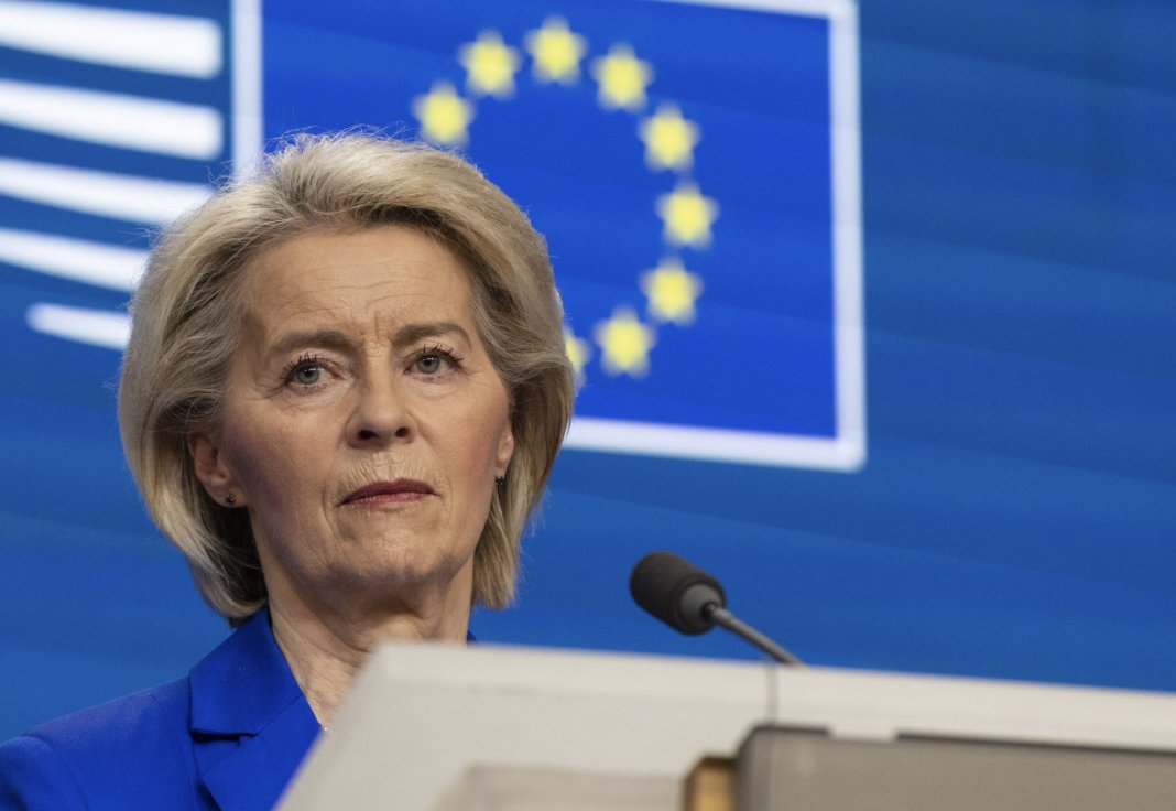 ExplicitePL tweet media