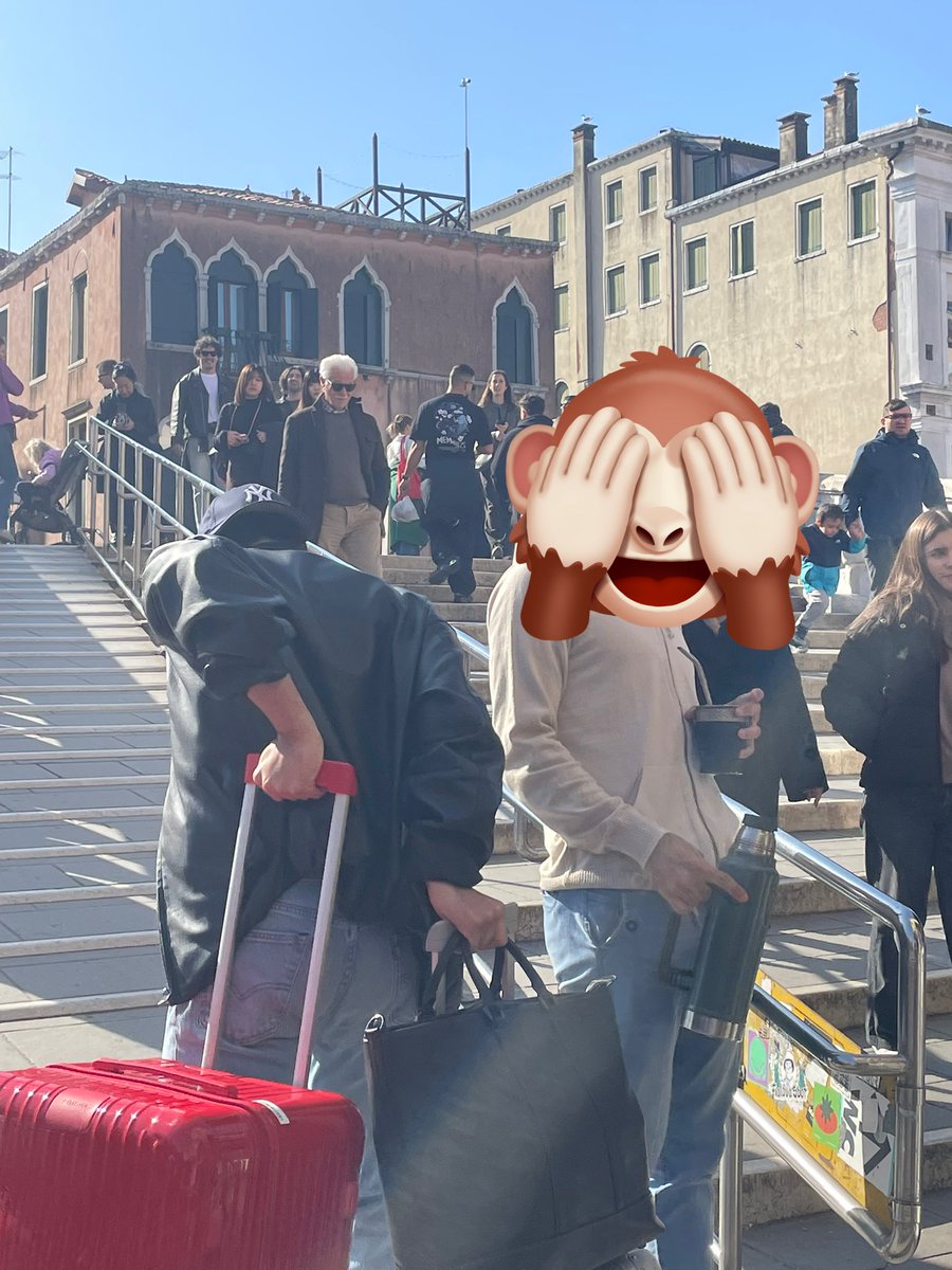 thebugio tweet media