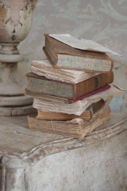 amorenloslibros's tweet photo. 📚 “La lectura de todos los buenos libros es como una conversación con los mejores ingenios de los pasados siglos que los han compuesto, y hasta una conversación estudiada en la que no nos descubren sino lo más selecto de sus pensamientos".

🖊️ René Descartes https://t.co/1ttm4ydqNM