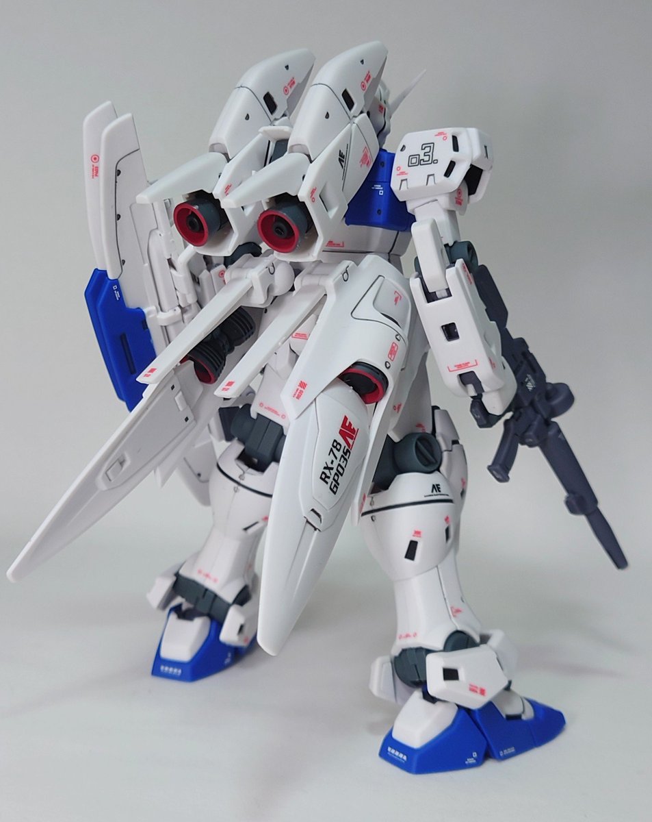 [ROBOT魂 ガンダム試作3号機ステイメン ver. A.N.I.M.E.]
スミ入れ、デカール貼り、艶消しトップコート仕上げ。 