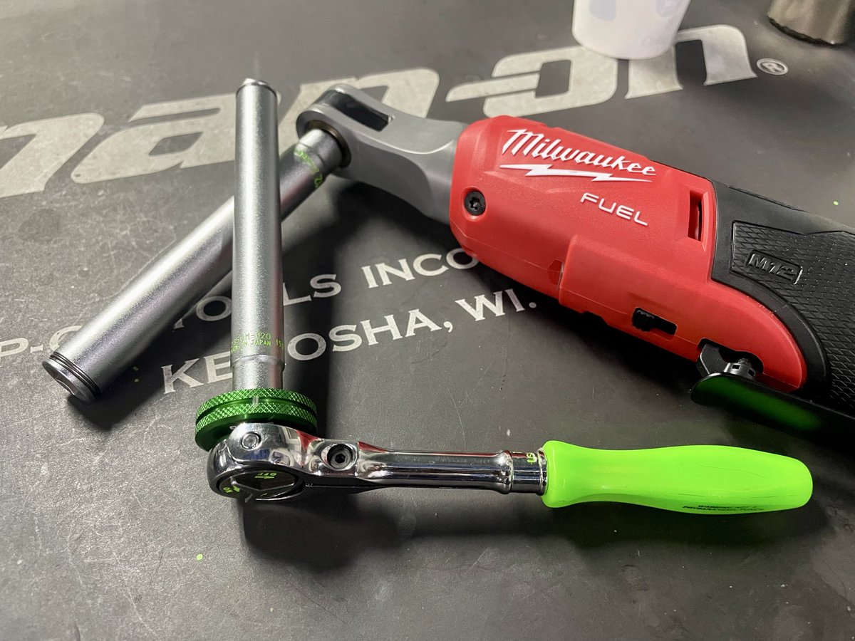 あきスナポン沼 tweet media