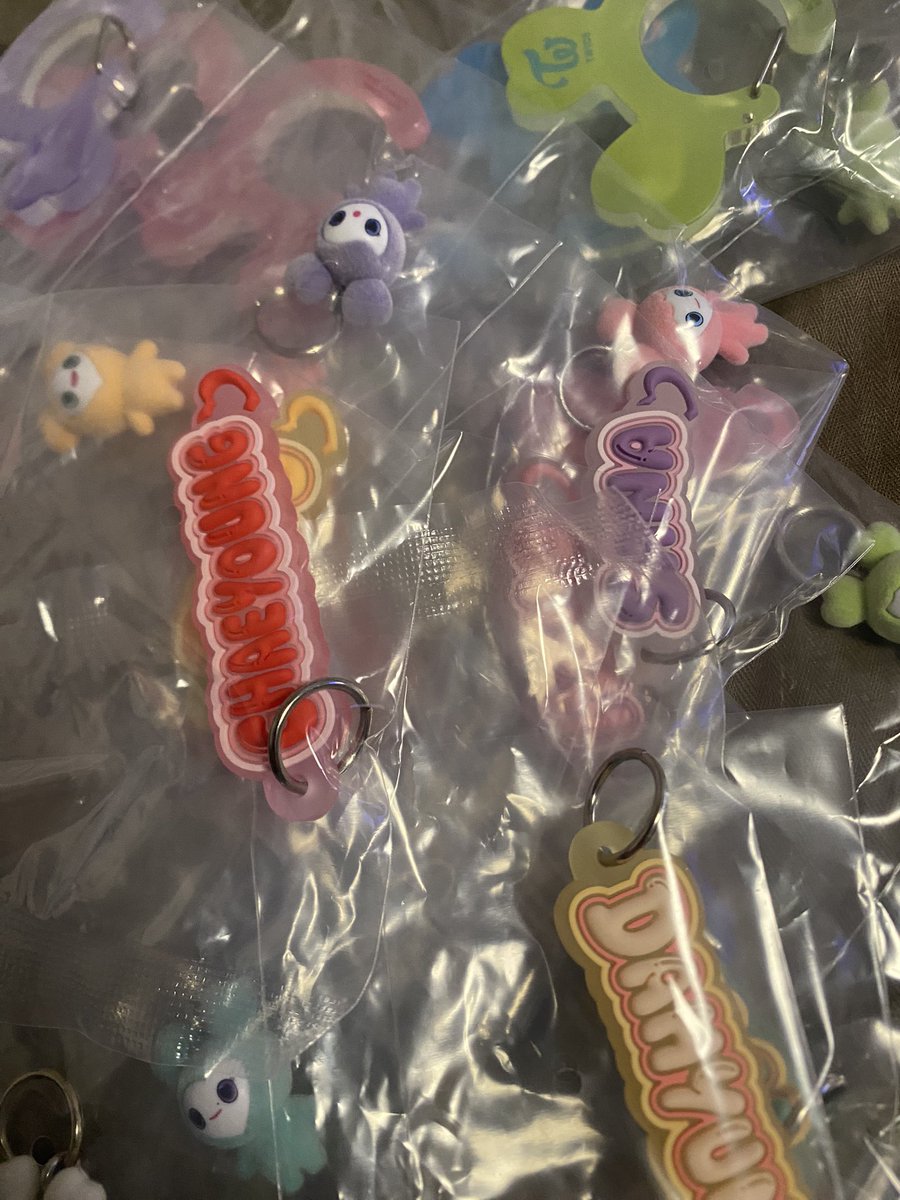 たまこん tweet media