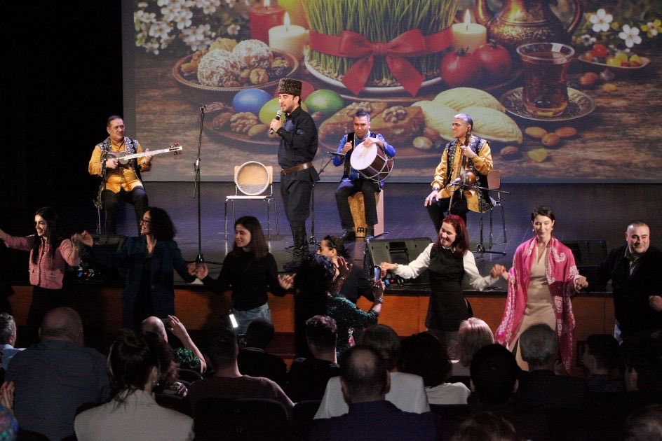 leilah_mzaeva tweet media