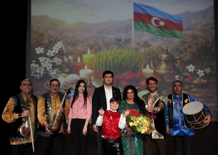 leilah_mzaeva tweet media