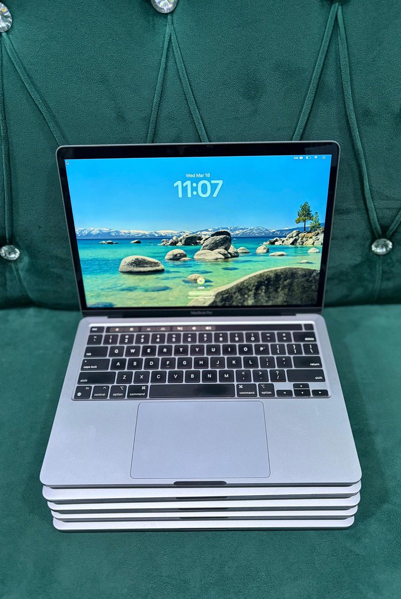 Michael the gadget boy(Daddy Melvin) tweet media