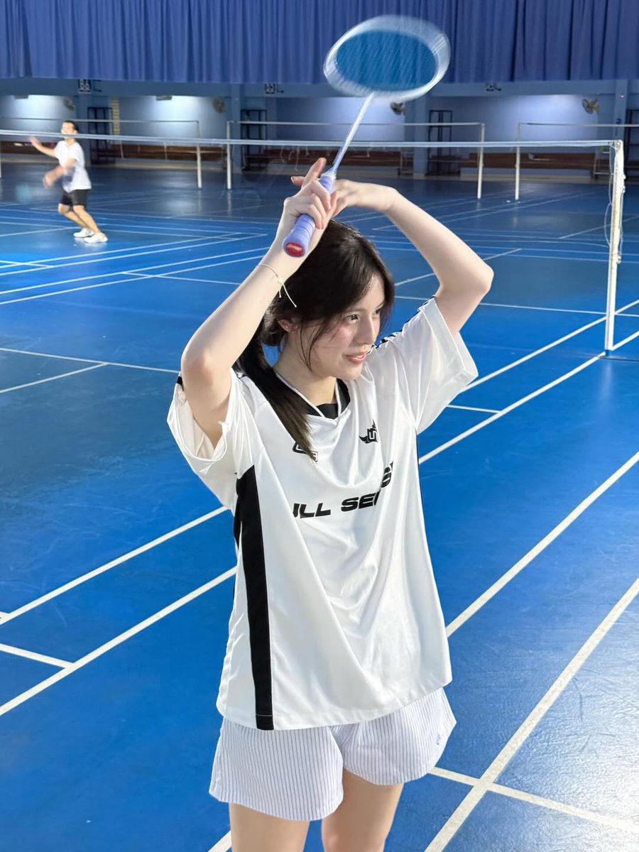 แมวสีขาว (=^⁠･⁠ｪ⁠･⁠^=) tweet media