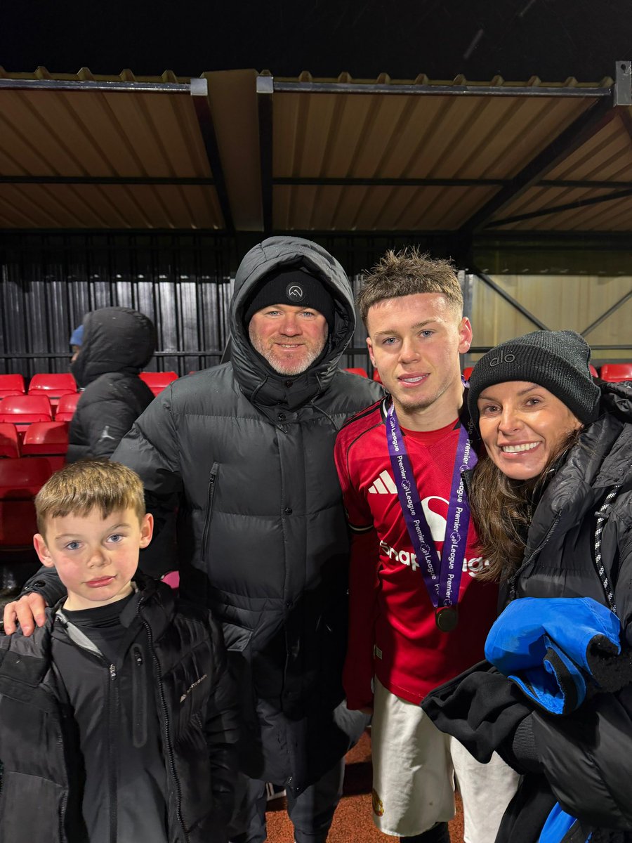 Wayne Rooney tweet media