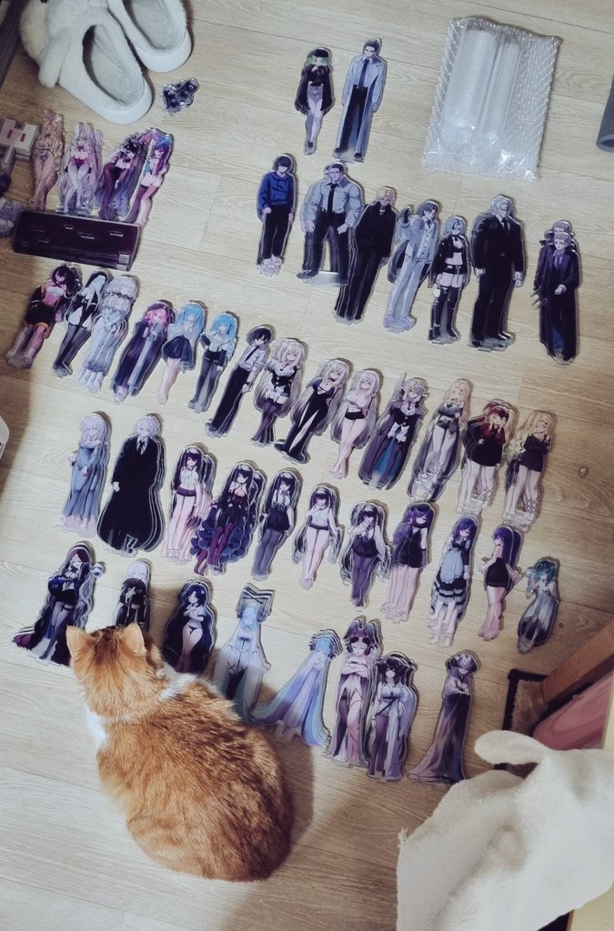 네개의 빛 | 토리에트 tweet media