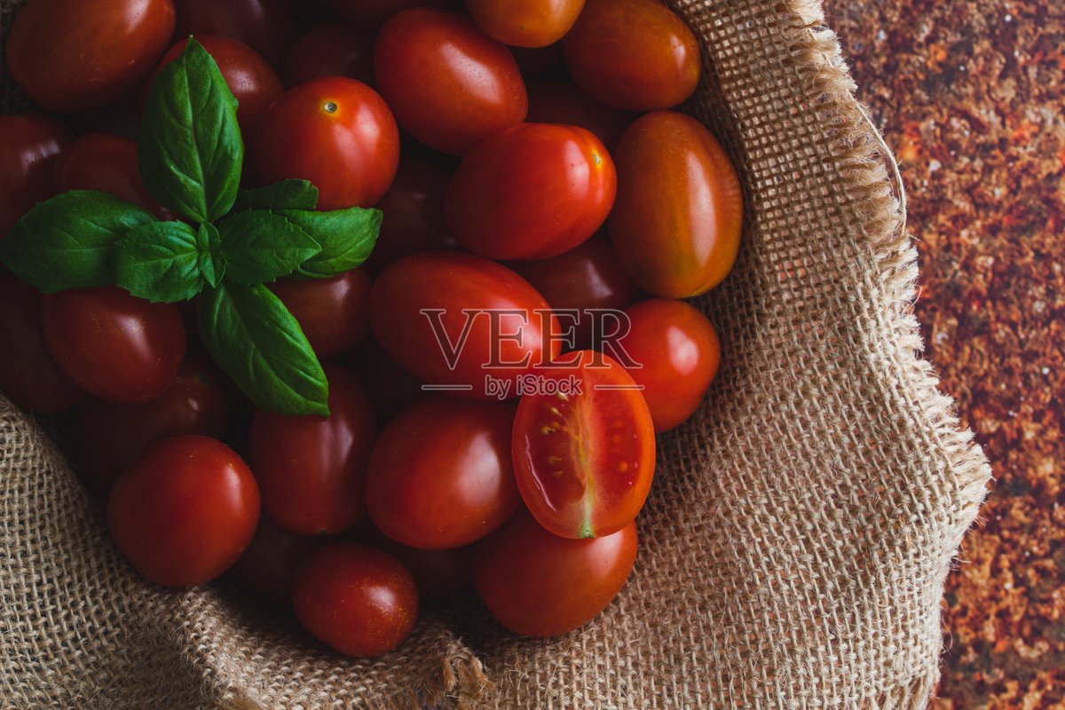 kim hamilton tweet media