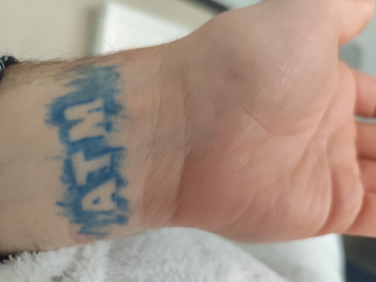 refundyourdrink's tweet photo. Marked for life😖😰🏧💸
Findom loser https://t.co/9cjl9ceRta