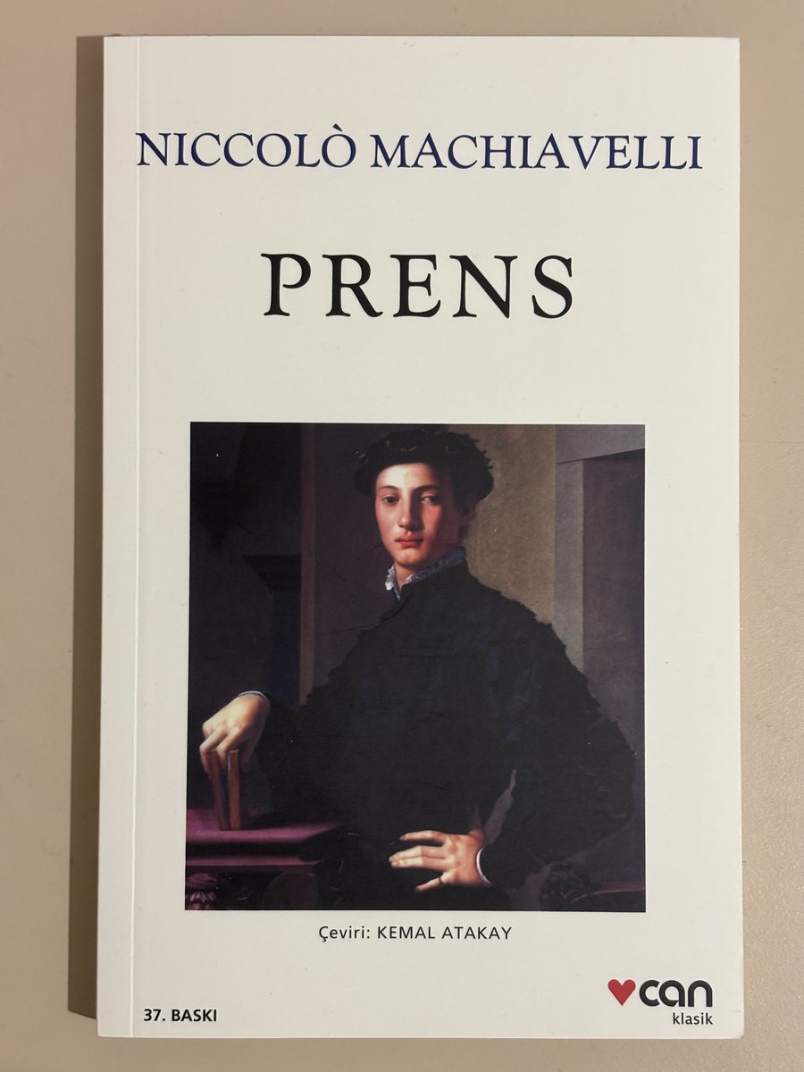 “Her zaman iyi bir insan olmak isteyen kişi, iyi olmayan onca insan arasında kesinlikle yıkıma uğrayacaktır.”
(s. 93)

Niccolò Machiavelli