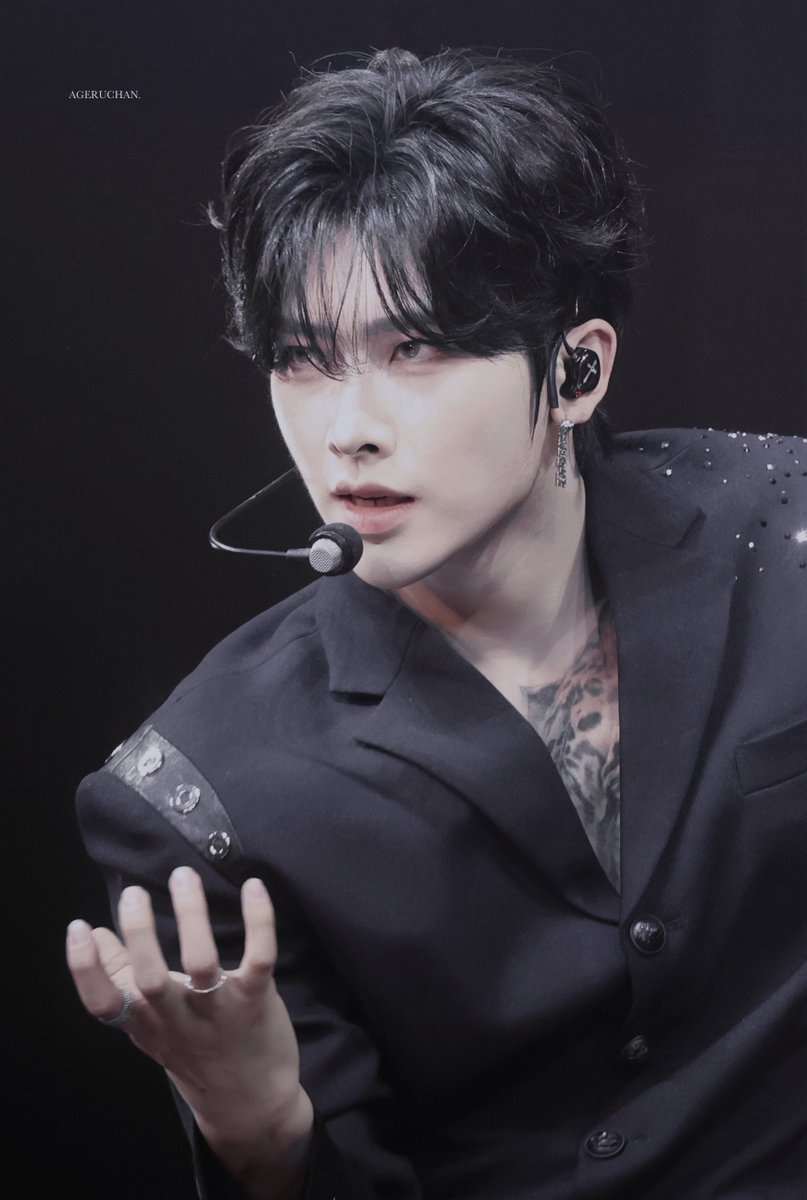 𝑨𝑮𝑬𝑹𝑼𝑪𝑯𝑨𝑵. tweet media