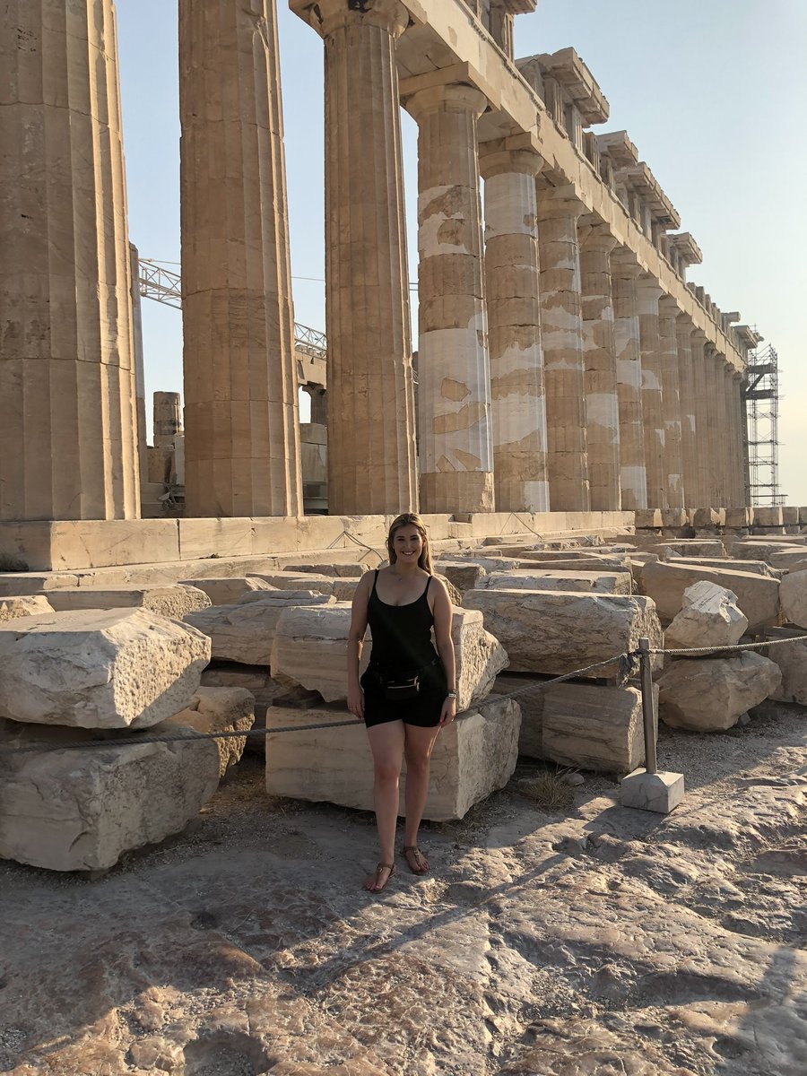 Mish_K_'s tweet photo. Dear Greece,

I loved you before I ever stepped foot on your soil. And then I met a man who was Greek, and we later would get married, but he took me to visit you and I loved you even more. 

Thank you for bringing me so much joy and love. I’m sorry I haven’t been to visit in a while. 

I wish you the happiest of independence days. 

Sending you so much love. 
🇬🇷🇬🇷🇬🇷🇬🇷🇬🇷🇬🇷🇬🇷🇬🇷🇬🇷🇬🇷🇬🇷🇬🇷🇬🇷🇬🇷