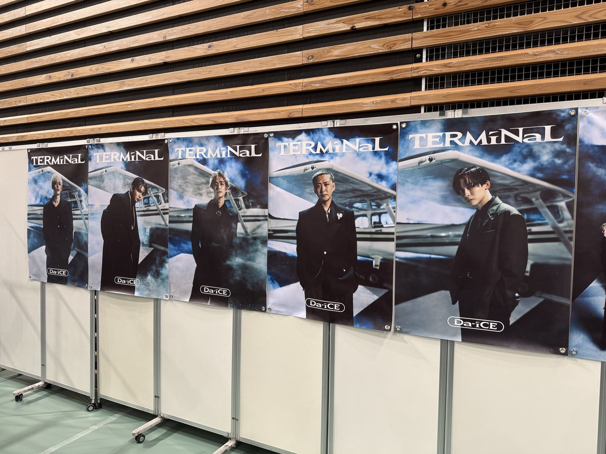 54yen4's tweet photo. 今さらですが、、、、、、

Da-iCE ARENA TOUR 2026 - TERMiNaL- に行ってきました！！！
初の有明アリーナ🎲

今回もアリーナ席で花道の最前でした☺️
ライブ演出が毎回すごい！！
最高なライブでした！！
皆んなはどの公演行った？行く予定？

#Da_iCE #TERMiNaL https://t.co/zPepiSNxdU