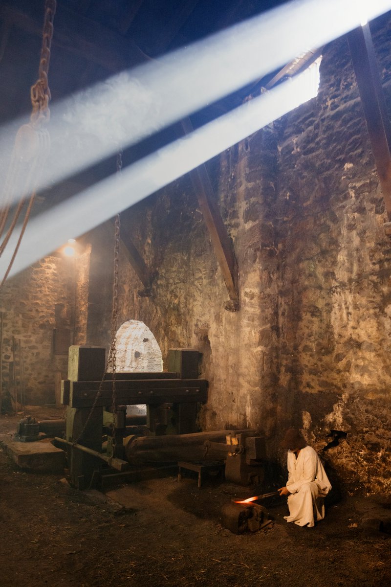 elpobal's tweet photo. Aste Santuko planak! Muñatones Gazteluko irekiera berezia: bisitak eta El Pobaleko Burdinolarekin baterako bisitak.
¡Planes de Semana Santa en el museo y Castillo de Muñatones! Visitas guiadas, visitas a los dos monumentos con demostración ferrona.
@Bizkaia @OndareaBizkaia https://t.co/IGUmRhWKd7